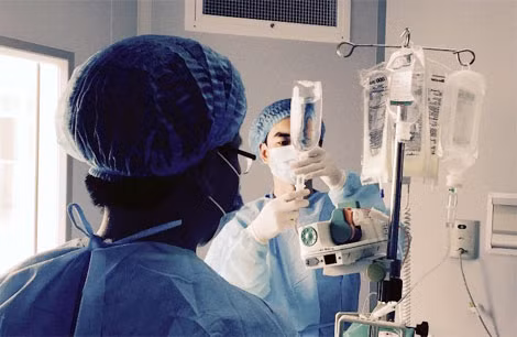 Chuẩn bị ghép tế bào gốc chữa ung thư tại Bệnh viện Đa khoa Quốc tế Vinmec.