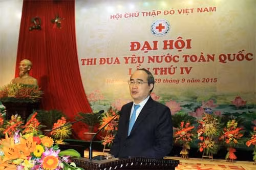 Chủ tịch Ủy ban Trung ương Mặt trận Tổ quốc Việt Nam Nguyễn Thiện Nhân phát biểu tại Đại hội.