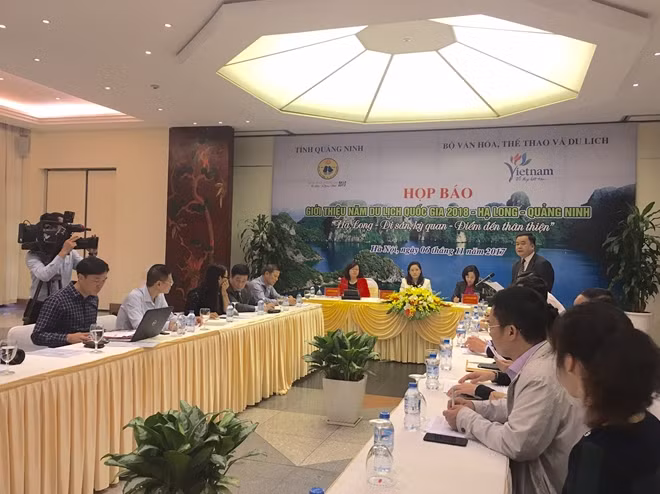 Quảng Ninh đã sẵn sàng cho Năm Du lịch quốc gia 2018 với sự chuẩn bị tốt nhất để tổ chức các chương trình, sự kiện.