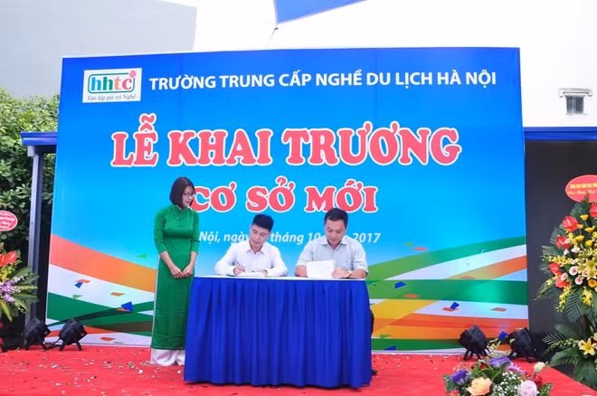 Nhà trường ký kết hợp tác cung cấp nguồn nhân lực với đơn vị lữ hành