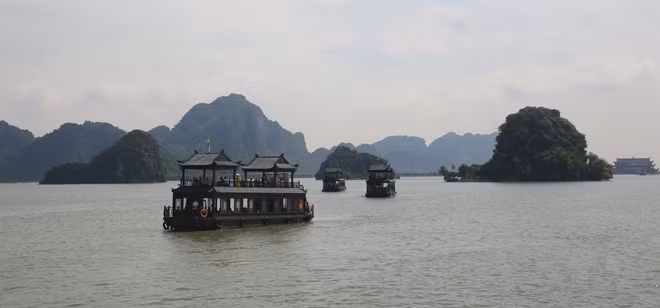 Mặc dù gặp nhiều khó khăn nhưng năm 2020 Việt Nam vẫn là điểm đến được yêu thích của du khách