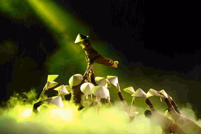 Các nghệ sĩ còn ủng hộ chương trình bằng chính tài năng của mình