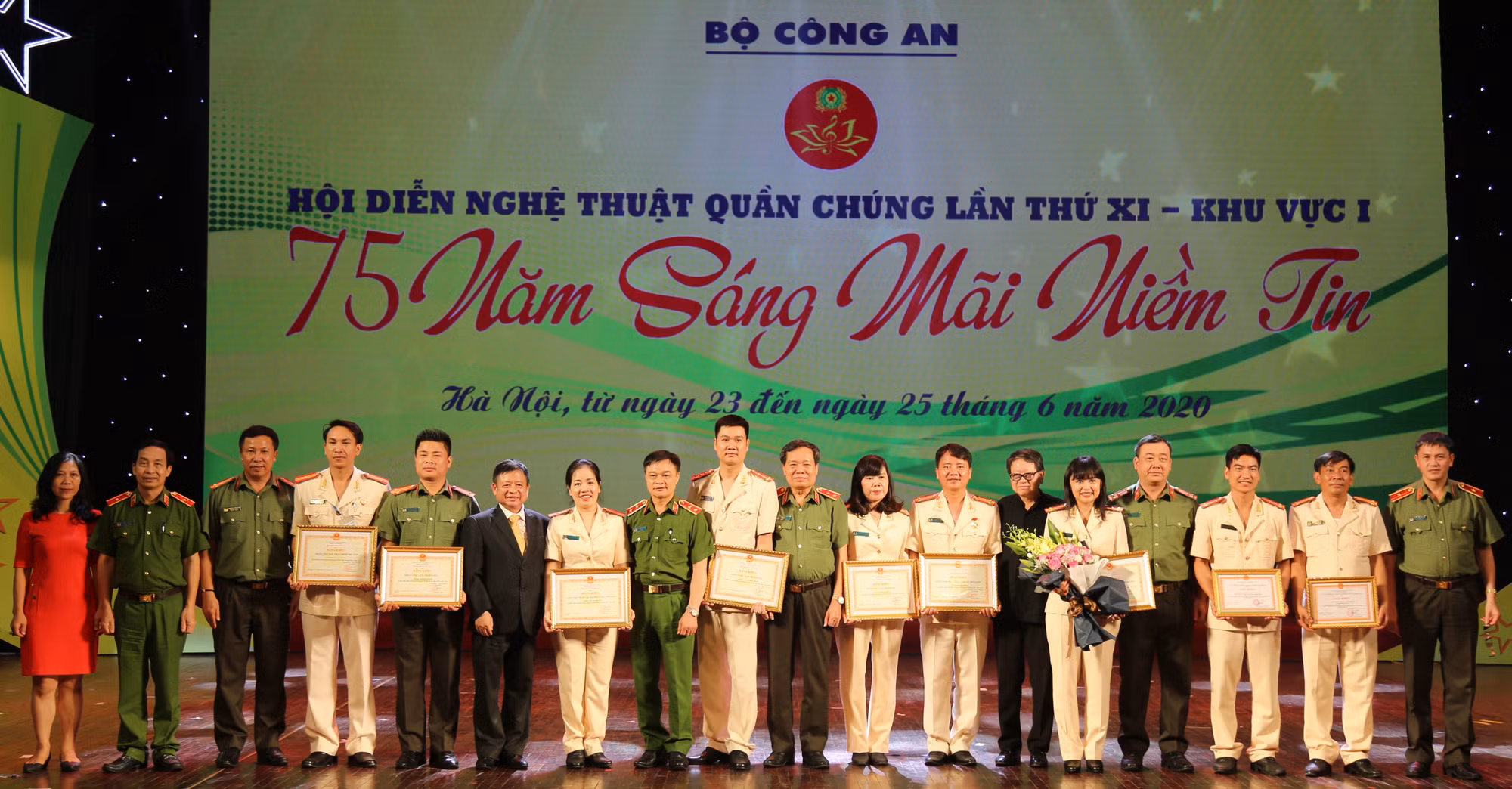 Bế mạc Hội diễn “Tự hào người chiến sỹ Ngành Y” ảnh 6