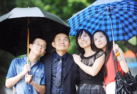 Gia đình bình yên của NSƯT Xuân Hinh.
