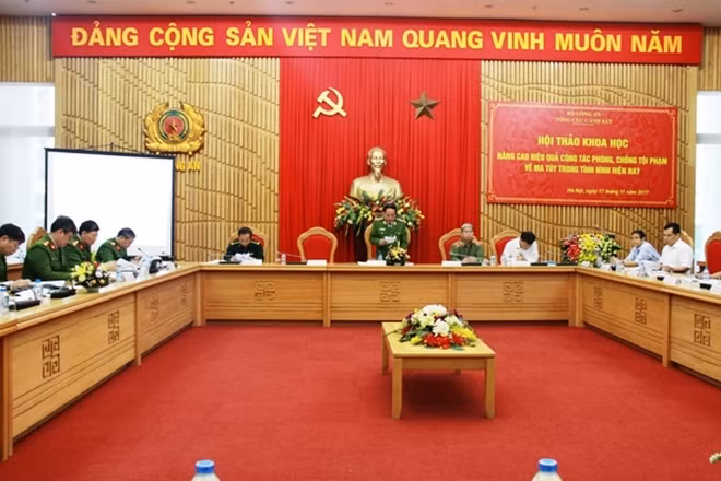 Quang cảnh buổi Hội thảo