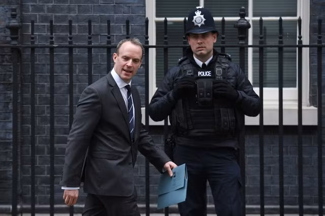 Ông Dominic Raad quả quyết Anh sẽ chỉ trả tiền để Brexit nếu đạt được thỏa thuận với EU. Ảnh: Getty Images.