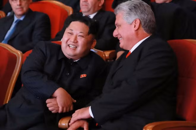 Năm 2015, ông Miguel Diaz-Canel từng có chuyến thăm tới Bình Nhưỡng với cương vị là Phó Chủ tịch thứ nhất. Ảnh: SCMP