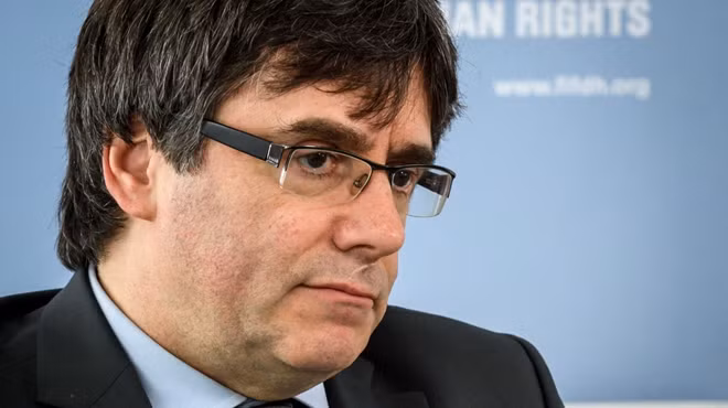 Liệu Carles Puigdemont sẽ được dẫn độ về Tây Ban Nha sau phán quyết của tòa án bang Schleswig-Holstein (Đức)? Ảnh: elestimulo.