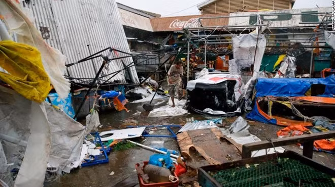 Còn tại Philippines- nơi cơn bão đã đi qua thì tính tới thời điểm hiện tại đã ghi nhận được 40 trường hợp thiệt mạng do siêu bão Mangkhut gây ra.
