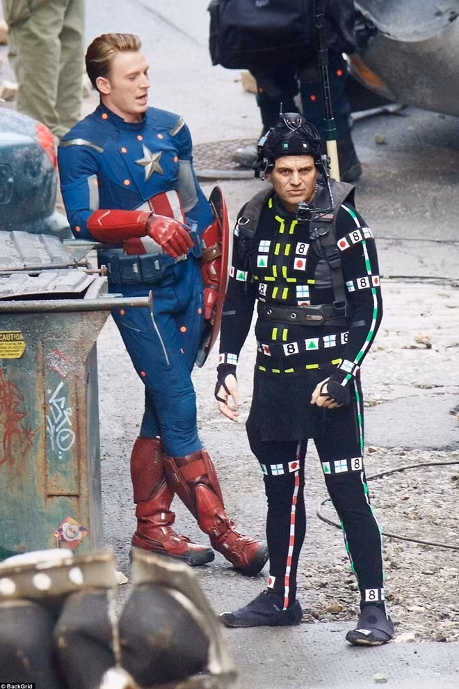 Hôm 10-1, trang TMZ đưa tin, có nhiều lời đồn đoán rằng nhân vật Captain America sẽ chết trong phần Avengers: Infinity War. Và nếu điều này là thật thì có thể cảnh quay trong ảnh này một cảnh hồi tưởng lại.