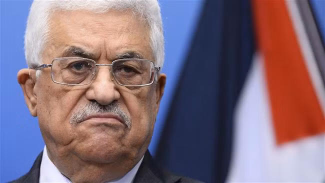 Tổng thống Palestine Mahmoud Abbas cho rằng phía Mỹ hành động như vậy là để buộc nước này ngồi vào bàn đàm phán. Ảnh: PressTV Tổng thống Palestine Mahmoud Abbas cho rằng phía Mỹ hành động như vậy là để buộc nước này ngồi vào bàn đàm phán. Ảnh: PressTV