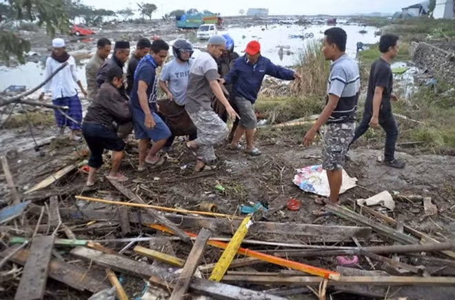 Tổng Thư ký Liên Hợp quốc Antonio Guterres đã gửi điện chia buồn tới Tổng thống Indonesia Widodo và cho biết sẵn sàng hỗ trợ nước này trong công tác cứu hộ. Ảnh: Getty.
