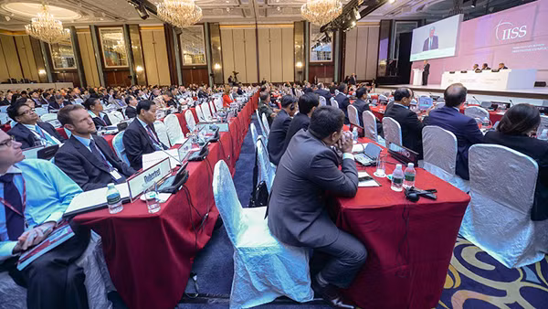 Các đại biểu tham dự Đối thoại Shangri-La lần thứ 14. Ảnh: IISS.