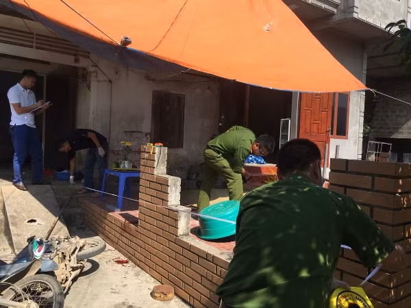 Cơ quan Công an tổ chức khám nghiệm hiện trường