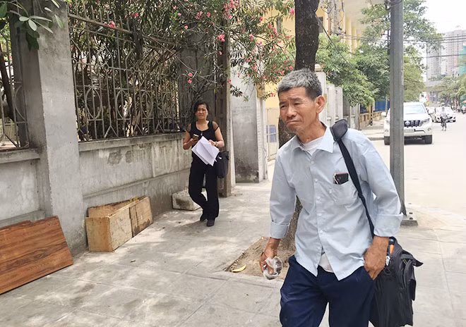 Người dân đến Ban Tiếp công dân Trung ương để khiếu nại, tố cáo.