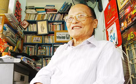 Nhà thơ Giang Nam.