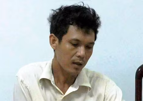 Nguyễn Trung Hoàng tại cơ quan Công an.
