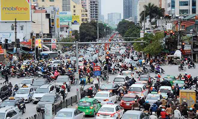 Taxi hoạt động ở thành phố lớn chỉ nên duy trì niên hạn là 8 năm.