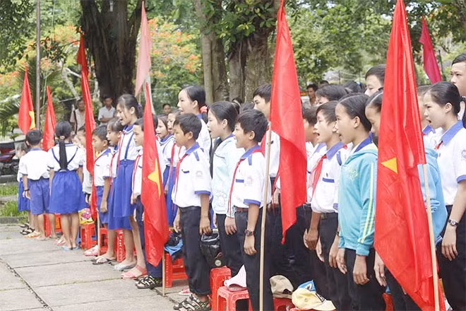 Trên 200 học sinh của Trường Tiểu học và THCS Tân Thuận 1 không được khen thưởng trong lễ tổng kết.