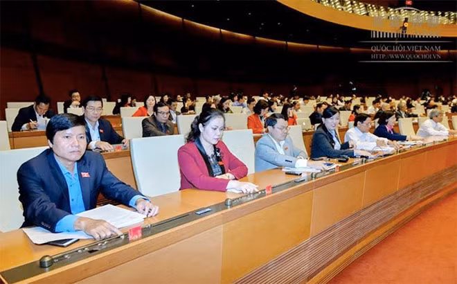 Luật Thủy sản (sửa đổi) áp dụng đối với tổ chức, cá nhân Việt Nam và tổ chức, cá nhân nước ngoài hoạt động thủy sản.