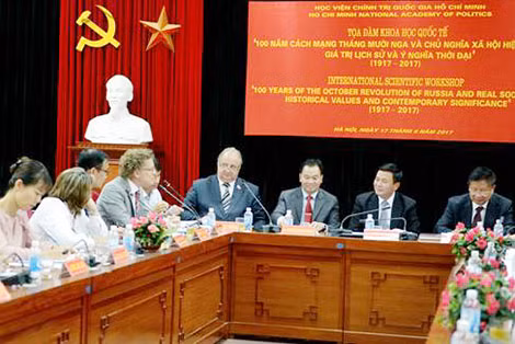 Hội thảo khoa học nhân 100 năm Cách mạng Tháng Mười Nga.