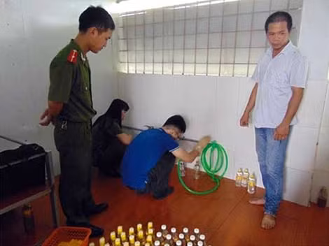 Tang vật tại hiện trường.