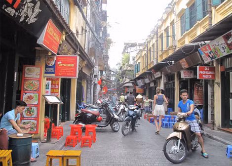 Phố Tạ Hiện sau khi được lát đá xanh tự nhiên. Ảnh: Tâm Anh. Phố Tạ Hiện sau khi được lát đá xanh tự nhiên. Ảnh: Tâm Anh.