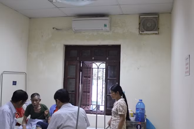 Phòng bệnh đã được sơn sửa lại