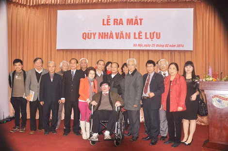 Lễ ra mắt Quỹ nhà văn Lê Lựu.