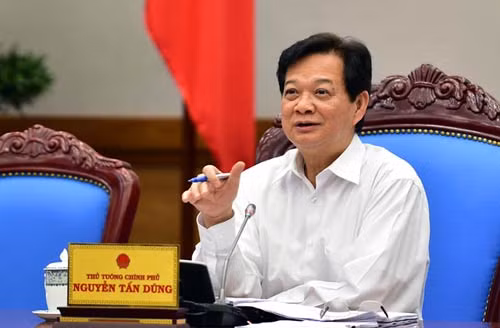 Thủ tướng Nguyễn Tấn Dũng chủ trì phiên họp thường kỳ tháng 7/2015.