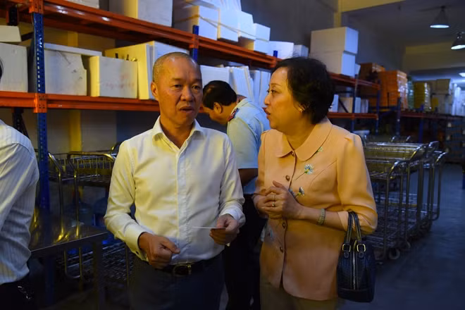 Ông Jimmy-Tổng GĐ Công ty Goodfood khẳng định: sản phẩm hàng hoá tại kho được kiểm soát chặt chẽ theo 5 bước.