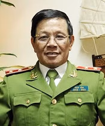Trung tướng Phan Văn Vĩnh, Tổng cục trưởng Tổng cục Cảnh sát.