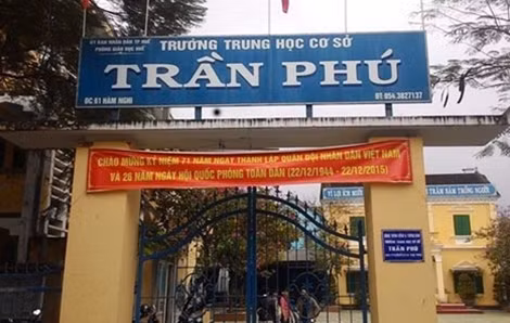 Trường THCS Trần Phú, nơi xảy ra các vụ nữ sinh đánh nhau.