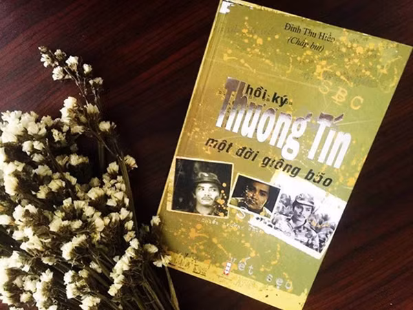Cuốn hồi ký của Thương Tín.