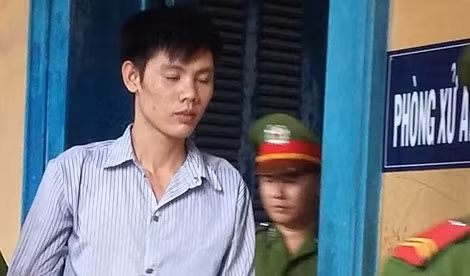 Bị cáo Tưởng sau phiên tòa. Bị cáo Tưởng sau phiên tòa.