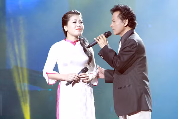 Chế Linh sẽ hội ngộ khán giả thủ đô cùng ca sĩ Anh Thơ trong liveshow sắp tới Chế Linh sẽ hội ngộ khán giả thủ đô cùng ca sĩ Anh Thơ trong liveshow sắp tới