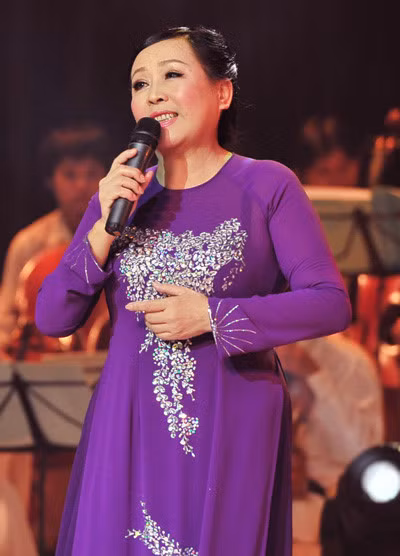 Nghệ sĩ nhân dân Thu Hiền Nghệ sĩ nhân dân Thu Hiền