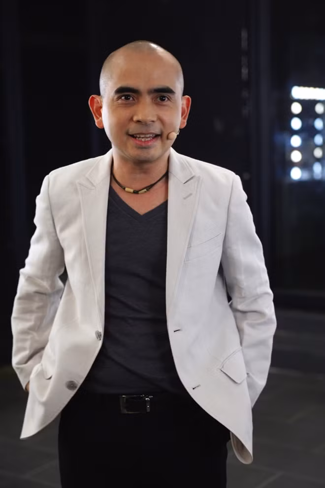 Đức Trí thường được nhắc đến với vai trò người thầy, người bạn và người tình của Hồ Ngọc Hà thủa cô mới gia nhập showbiz Việt.