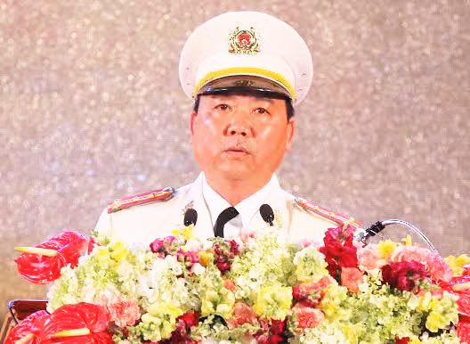 Đại tá Trần Ngọc Hạnh – Giám đốc Công an TP Cần Thơ phát biểu đáp từ.