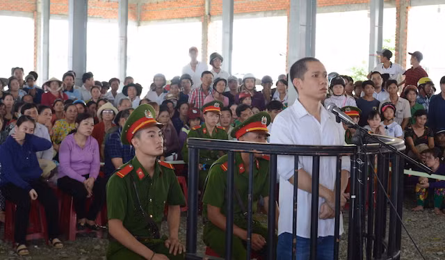 Bị cáo tại phiên toà.