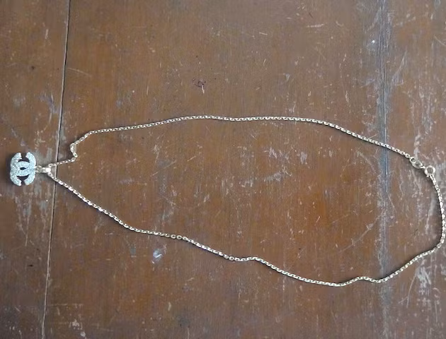 Danh cùng tang vật.