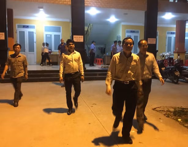 Ông Nguyễn Văn Huyện, Tổng cục trưởng Tổng cục Đường bộ (Bộ Giao thông Vận tải) đã trực tiếp đến BOT Cai Lậy để kiểm tra tại BOT Cai Lậy.