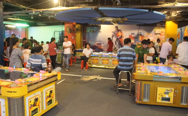 Điểm cờ bạc bằng hình thức chơi game bắn cá tại Siêu thị điện máy Nguyễn Kim Điểm cờ bạc bằng hình thức chơi game bắn cá tại Siêu thị điện máy Nguyễn Kim