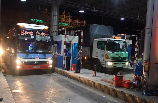 BOT buộc phải xả trạm lúc gần 2h30' sáng 1-12.