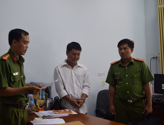 và bị can Hải.