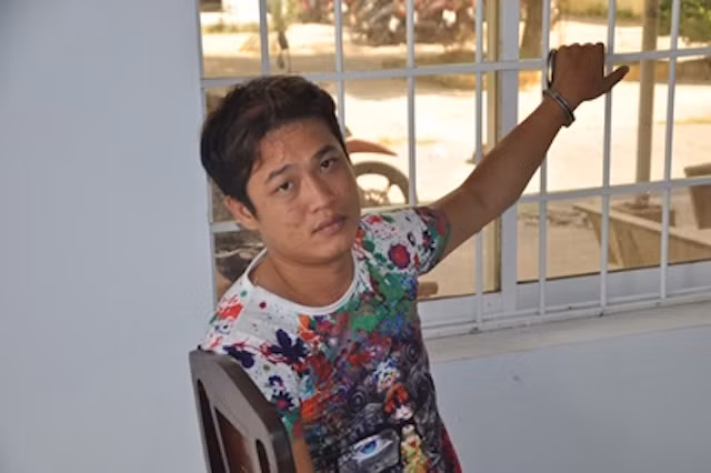 Sang tại cơ quan điều tra.