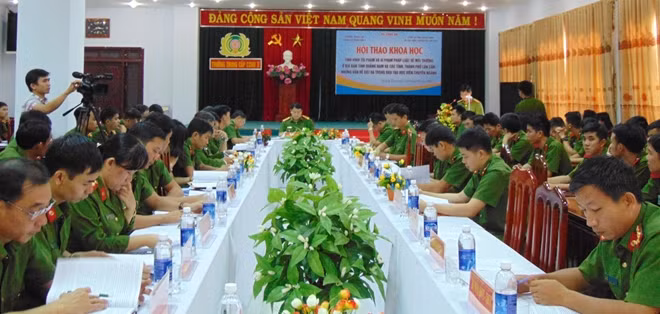 Quang cảnh hội thảo.