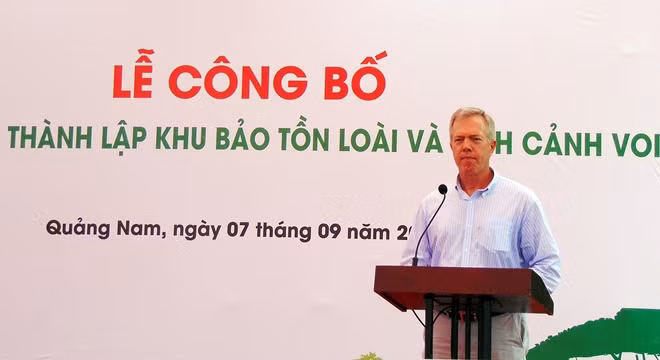 Ngài Đại sứ Ted Osius phát biểu tại buổi lễ.