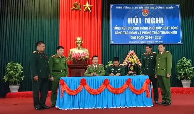 Lãnh đạo 2 tổ chức Đoàn ký kết Chương trình phối hợp hoạt động giai đoạn 2017-2022.