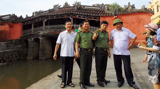 Lãnh đạo Công an tỉnh Quảng Nam cùng lãnh đạo UBND tỉnh kiểm tra công tác đảm bảo ANTT cho các hoạt động của APEC diễn ra tại Hội An.